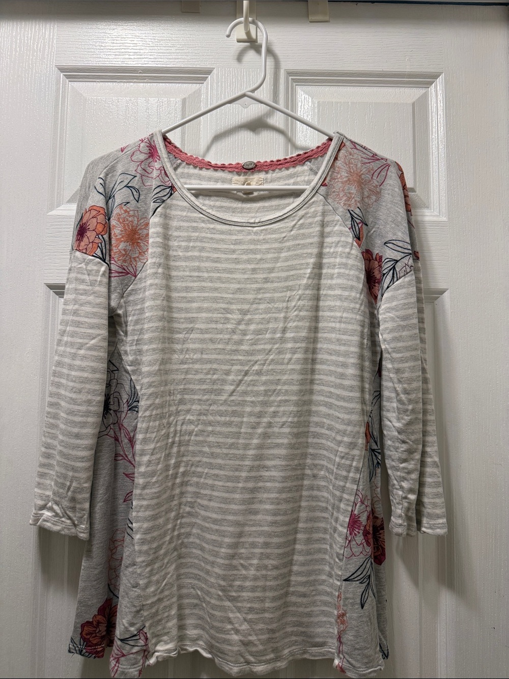 Cupio Striped Tunic with Floral Raglan Sleeves - White & Coral